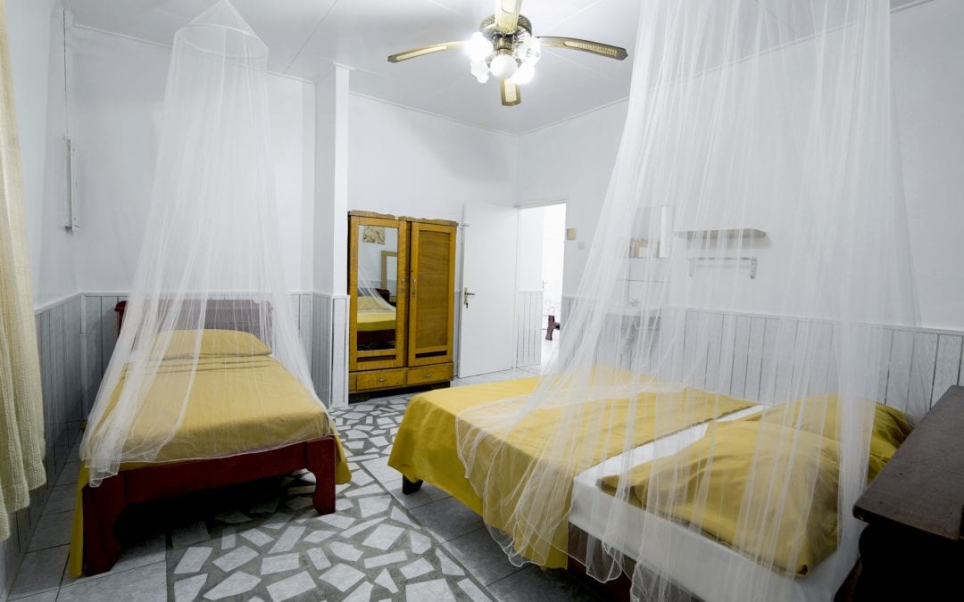 Vakantiehuis Suriname Slaapkamer groot 2